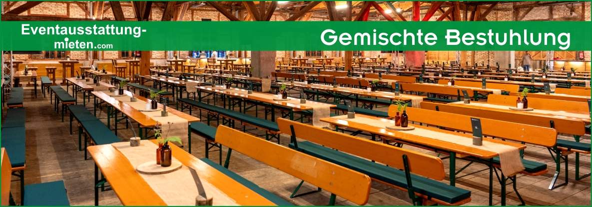 Vorne Eventgarnituren mit Rückenlehnen, dahinter Premium-Bierzeltgarnituren mit breiten Tischen für eine tolle Atmosphäre.