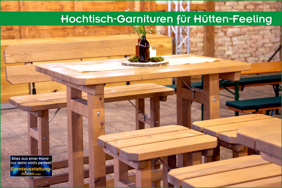 Rustikale Hochtischgarnitur mit schöner Holzmaserung von der Seite.